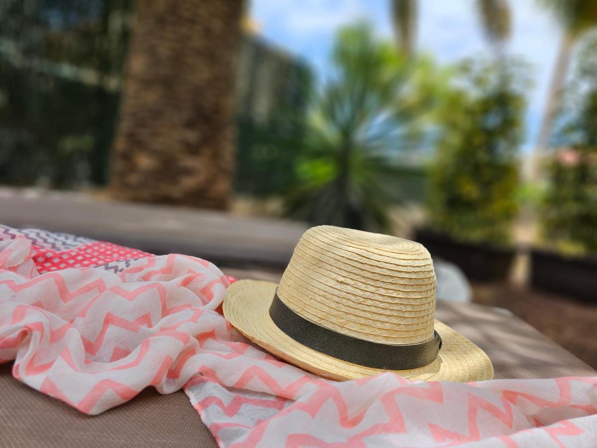 Beach & Refreshing Pool Holidays Air-Conditioning , Costa Adeje المظهر الخارجي الصورة