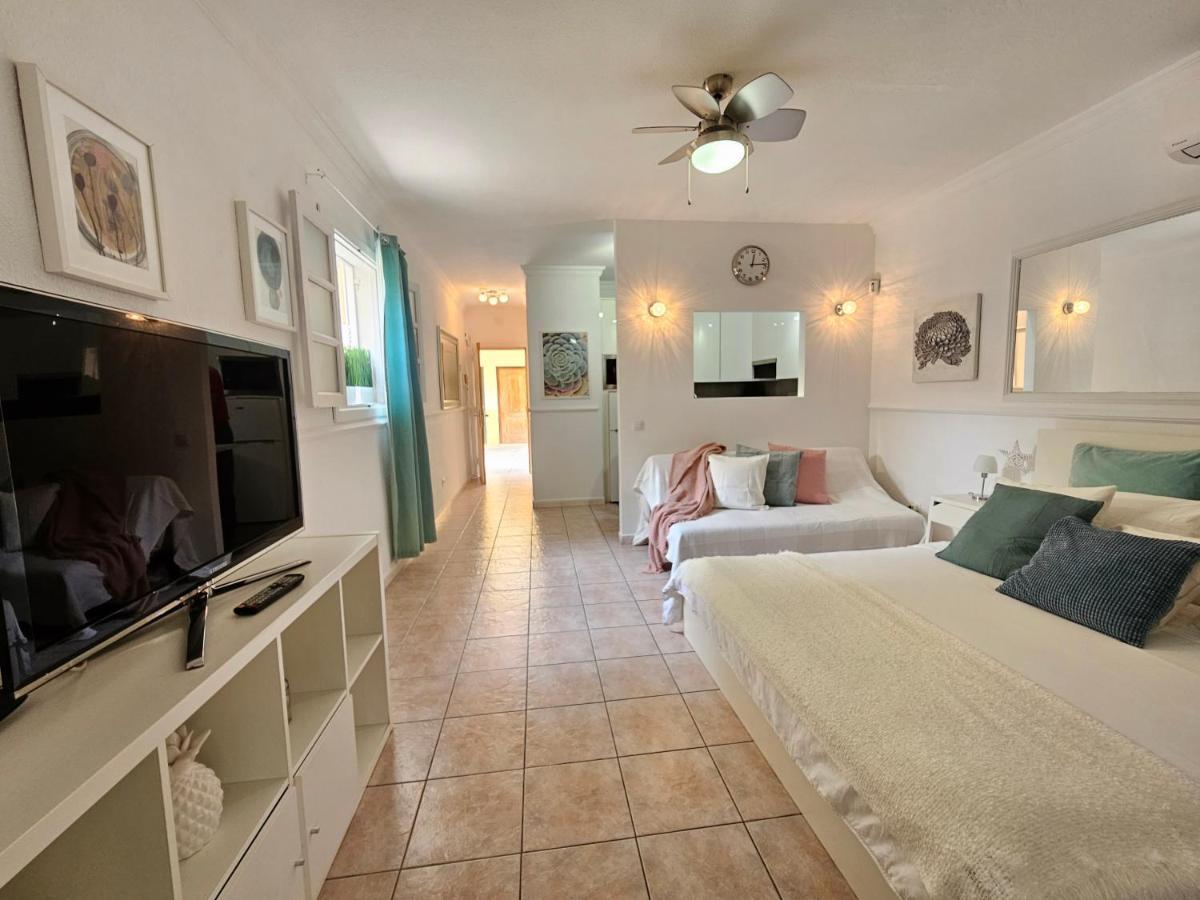 Beach & Refreshing Pool Holidays Air-Conditioning , Costa Adeje المظهر الخارجي الصورة