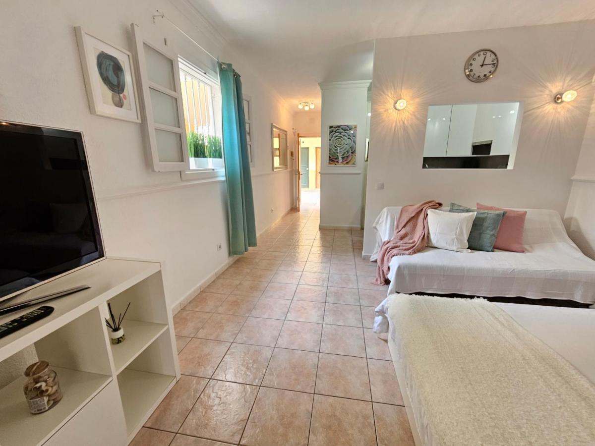 Beach & Refreshing Pool Holidays Air-Conditioning , Costa Adeje المظهر الخارجي الصورة