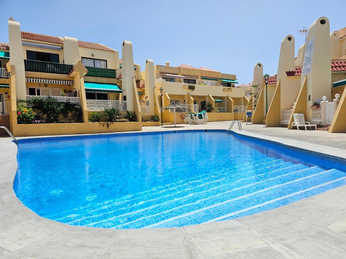 Beach & Refreshing Pool Holidays Air-Conditioning , Costa Adeje المظهر الخارجي الصورة